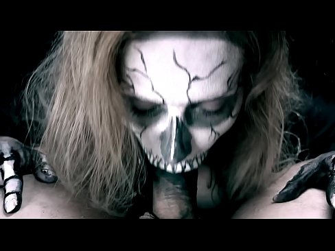 ❤️ Demonska djevojka siše kurac svojim crnim ustima i guta spermu. ️❌ Porno fb u pornografiji bs.camporner.top ️❤