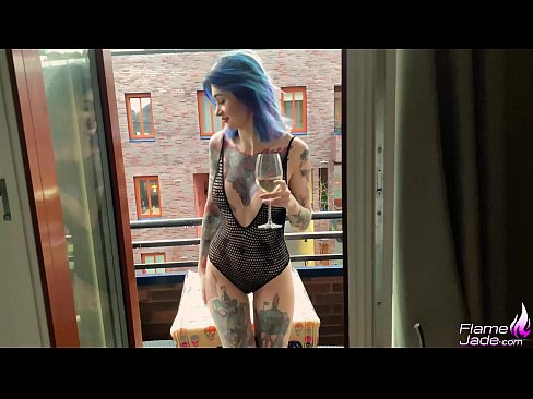 ❤️ Sjajna djevojka sisa gutljajem i strastveno jebe pod otvorenim nebom ️❌ Porno fb u pornografiji bs.camporner.top ️❤